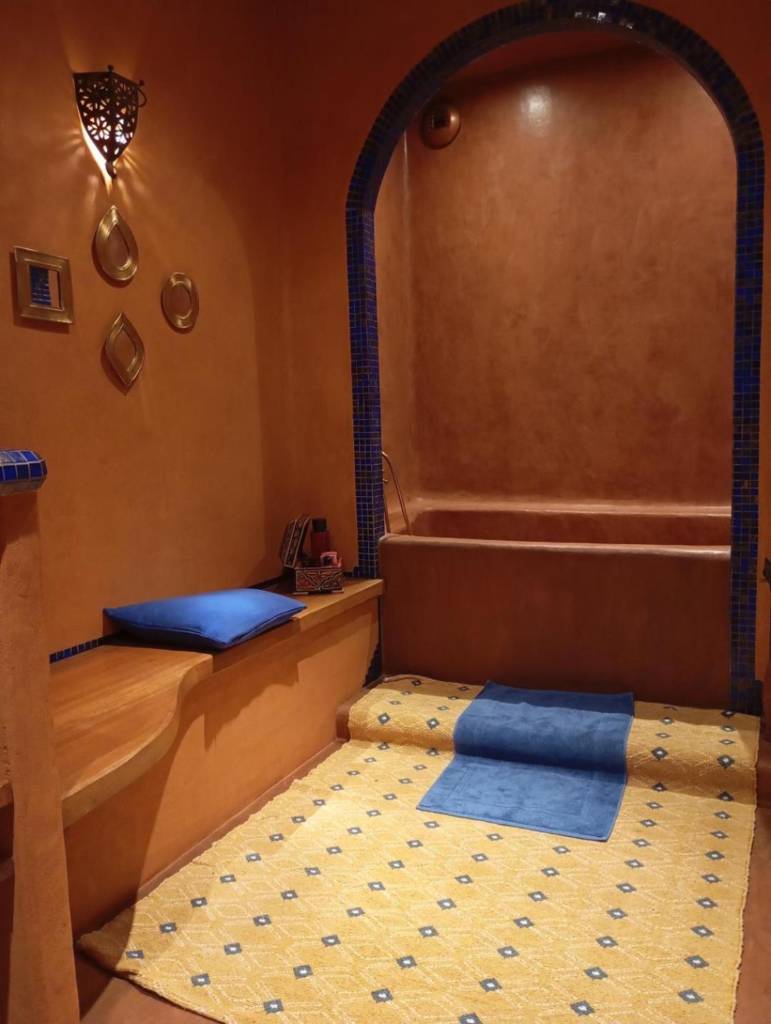 La Maison Bleue Ponsas Buitenkant foto